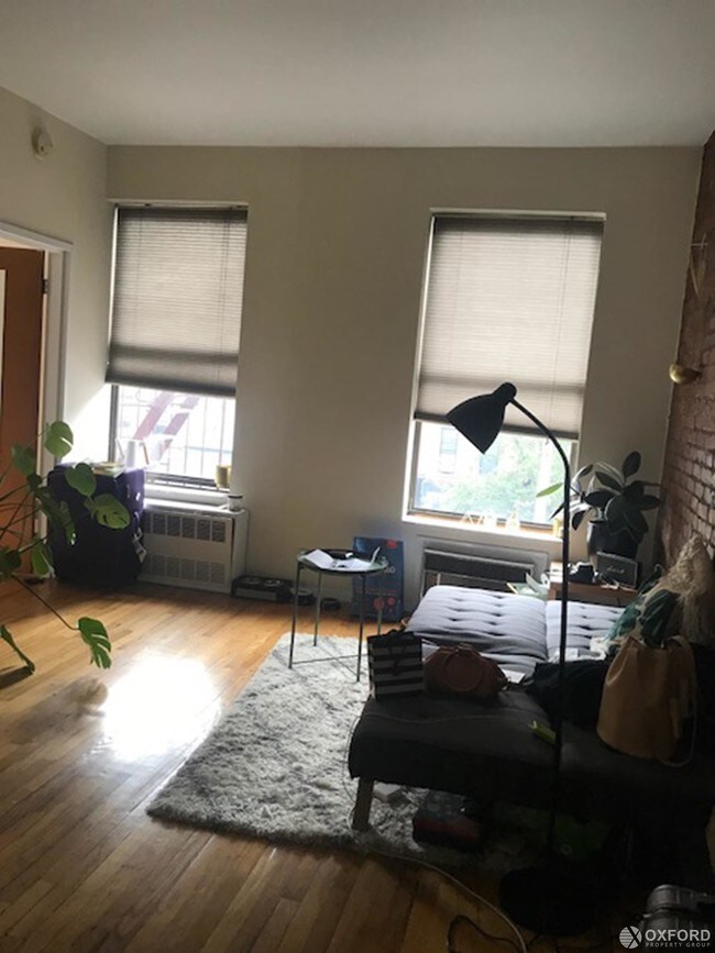 Building Photo - 1488 Second Avenue