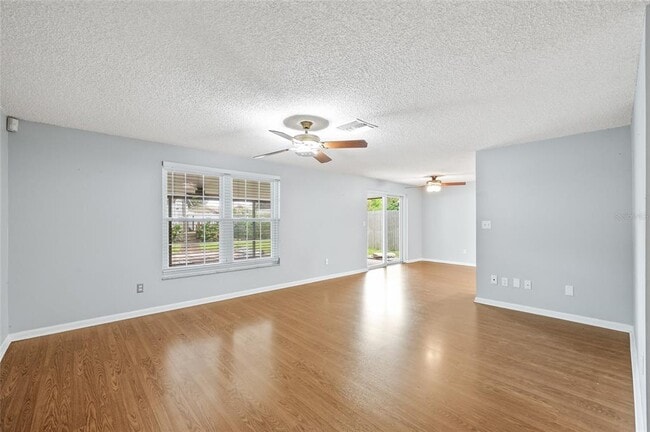 Building Photo - 2917 Burr Oak Dr