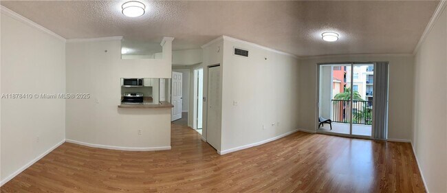 Building Photo - 17150 N Bay Rd