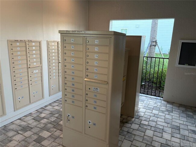 Building Photo - 3609 Spire Dr