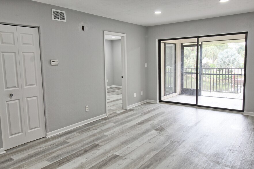 Building Photo - 28160 Pine Haven Way