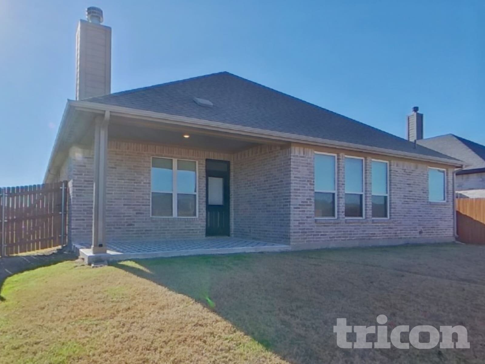 Building Photo - 1940 Gill Star Dr