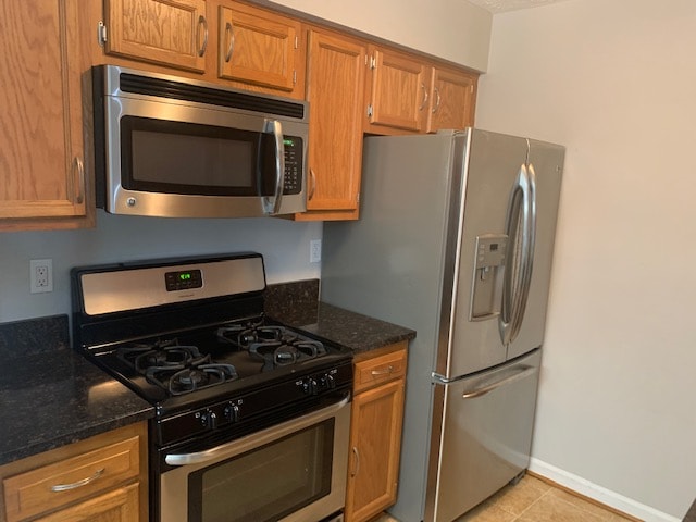 Building Photo - 8941 Town Center Cir