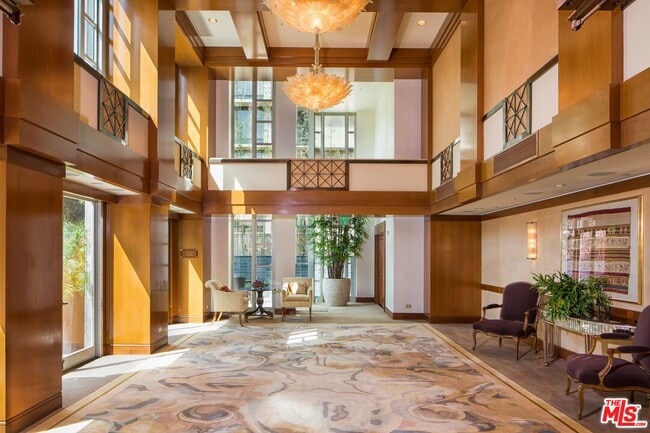 Building Photo - 10580 Wilshire Blvd