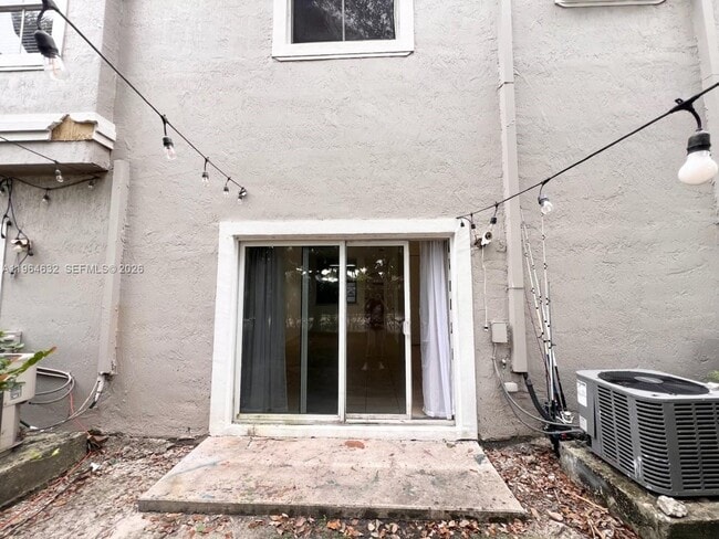 Building Photo - 4915 SW 140th Terrace