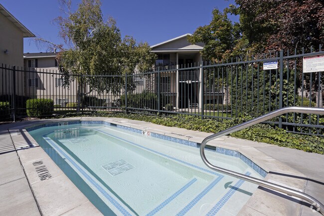Raintree Commons Provo, UT Apartment Finder