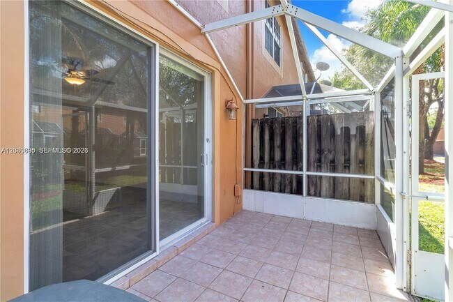 Building Photo - 1393 Barcelona Way