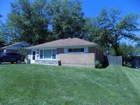 Building Photo - Nokomis