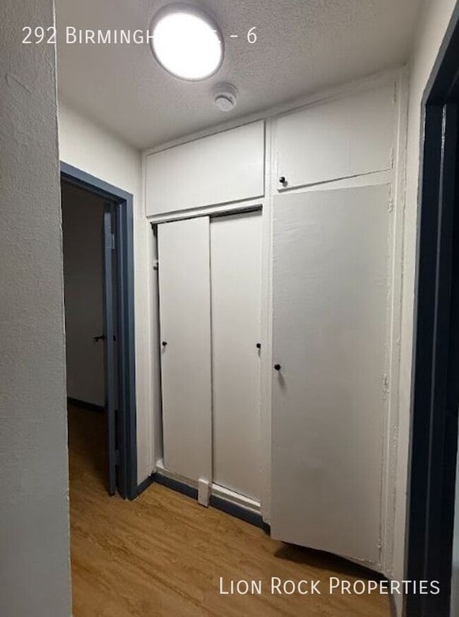 Building Photo - 292 Birmingham St