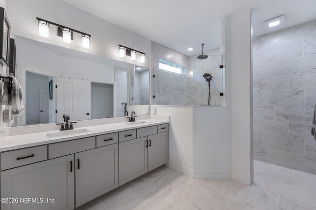 Building Photo - 212 Ethereal Sq