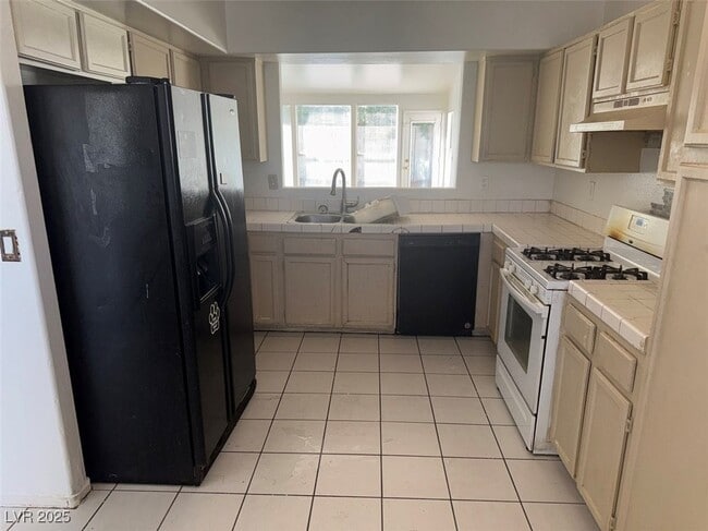 Building Photo - 3621 Covewick Dr