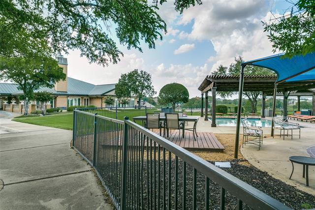 Building Photo - 7545 Primrose Dr