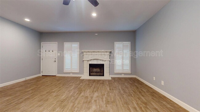 Building Photo - 2984 Holly Hall St