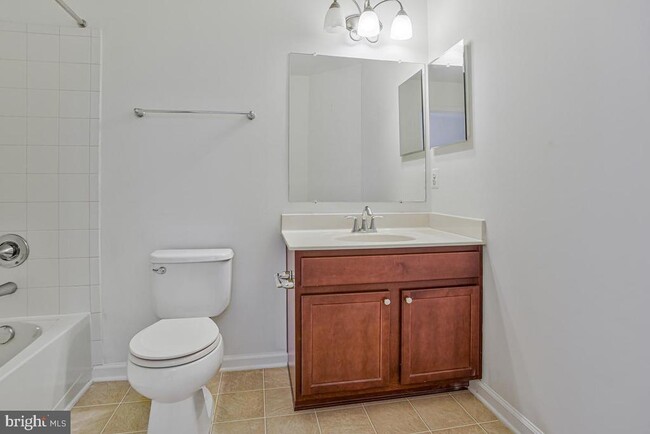 Building Photo - 11777 Sunningdale Pl