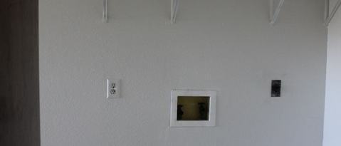 Building Photo - 834 Michelle Dr