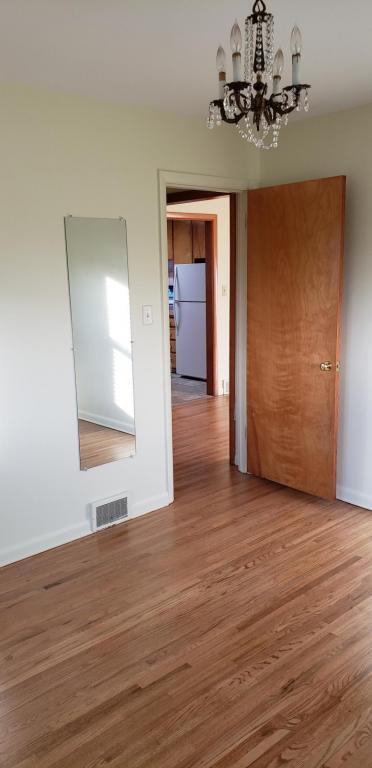 Building Photo - 1602 Hanaford Ave