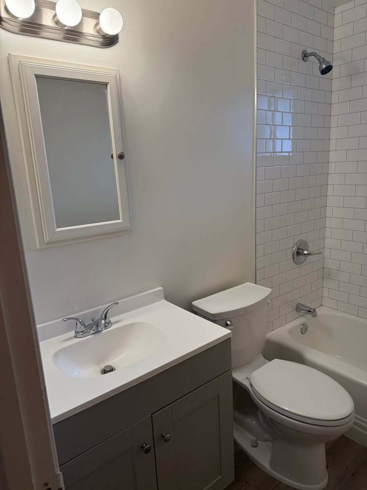 Building Photo - 2024 S Mill Ave