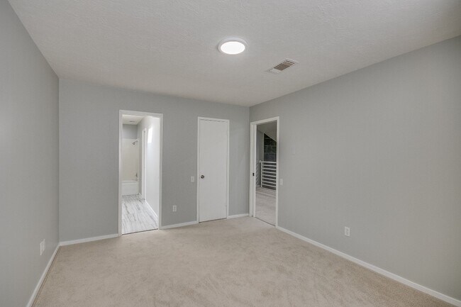 Building Photo - 923 Cranberry Hill Ct