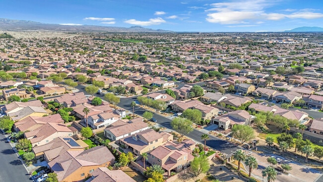 Building Photo - 82540 Lordsburg Dr