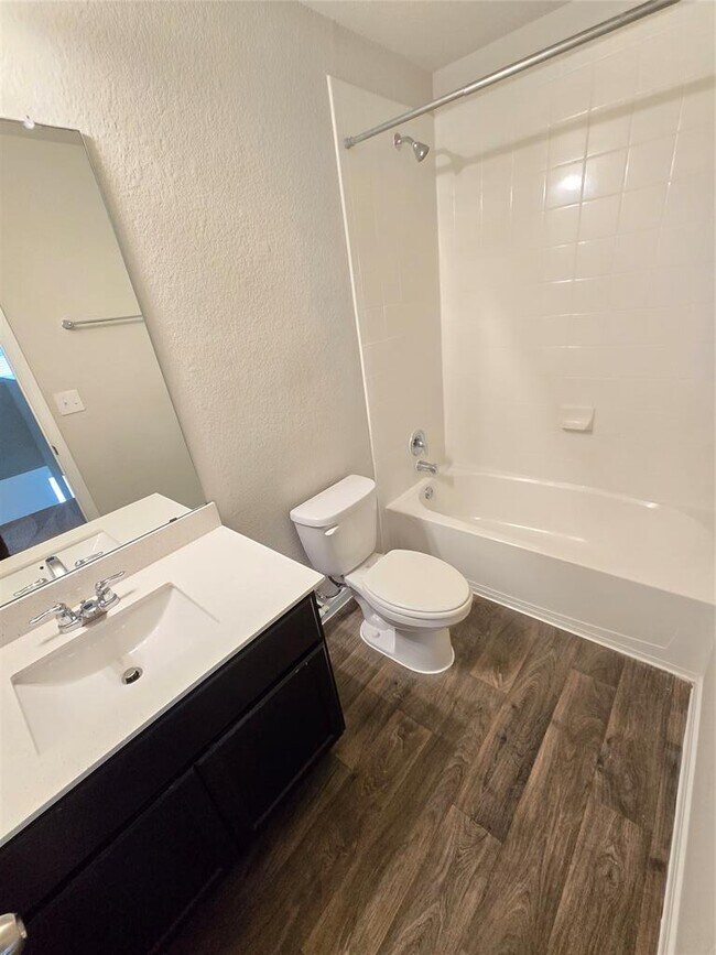 Building Photo - 13903 Macquarie Dr