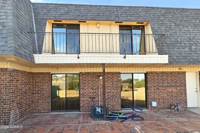 Building Photo - 8220 W Monaco Blvd