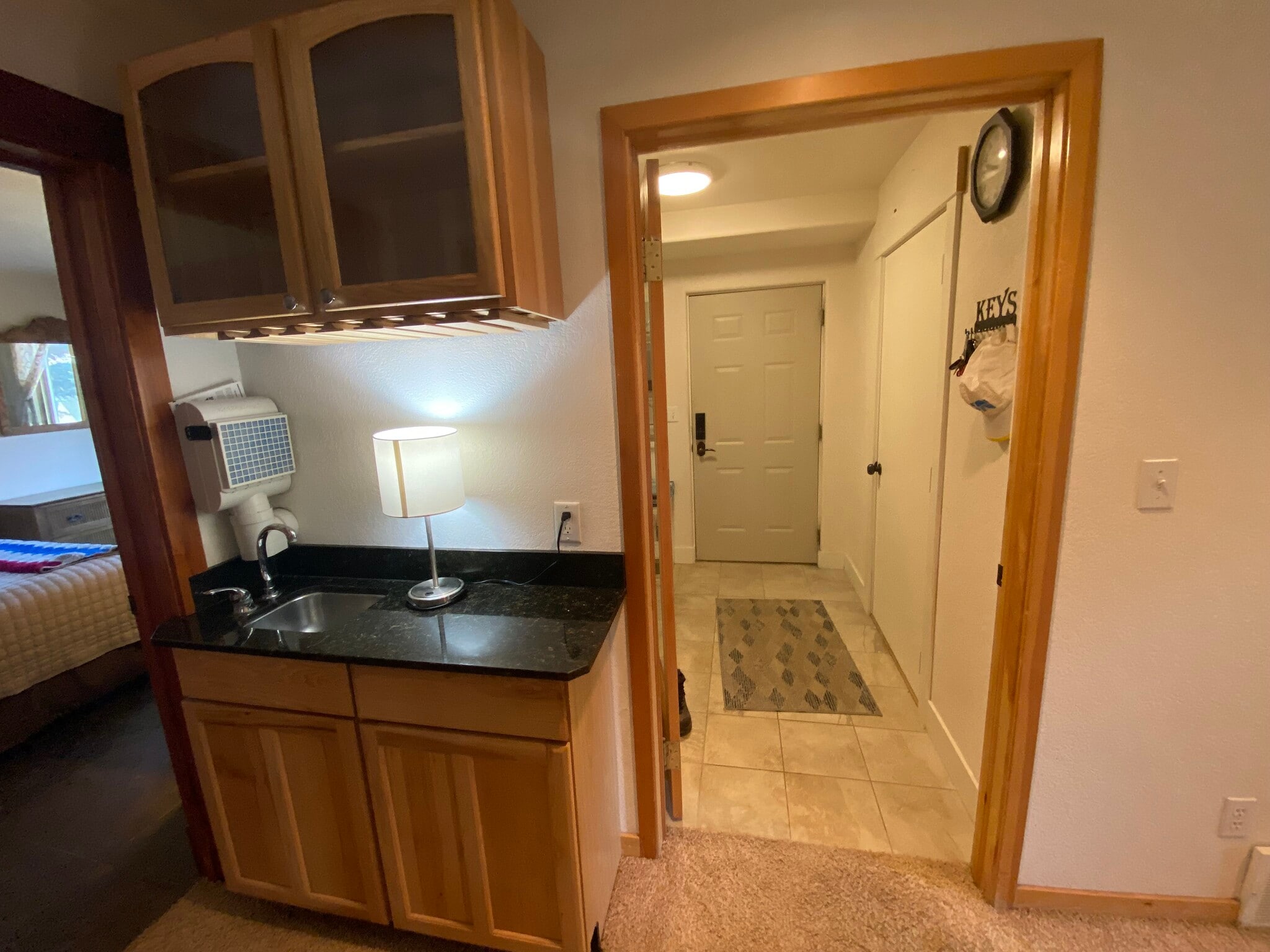 Wet Bar - 588 Lake View Cir W
