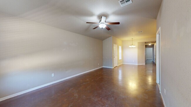 Building Photo - 1705 Aztec Trce