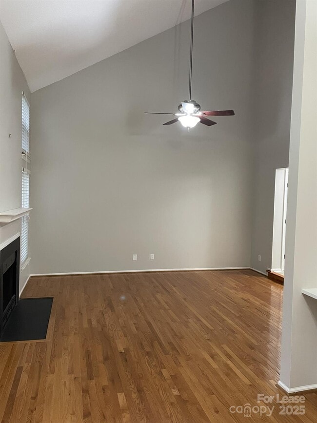 Building Photo - 19831 Henderson Rd