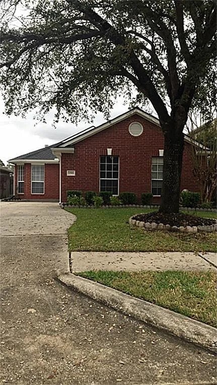 Primary Photo - 11906 Oakner Dr