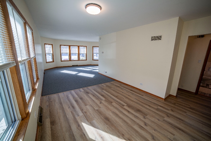 Building Photo - 2336 W 122nd St