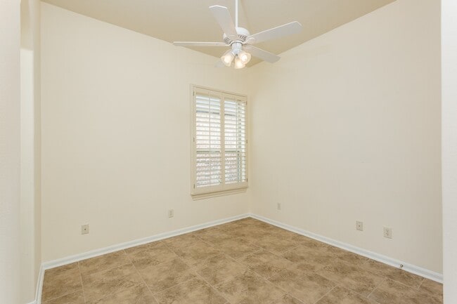 Building Photo - 9227 Mystic Falls Ln