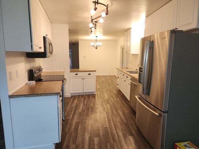 Building Photo - 3bed 2bath House