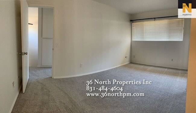 Building Photo - Remodeled 3 bed/2 bath Sunny Creekside Condo Available!