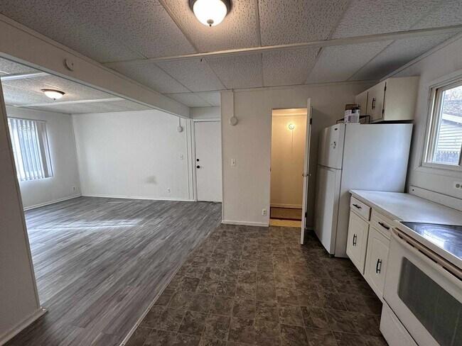 Building Photo - 12th Avenue Court