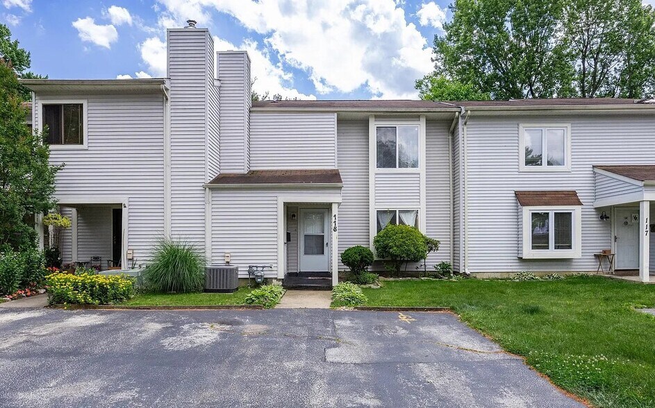 Building Photo - 118 Aspen Ct