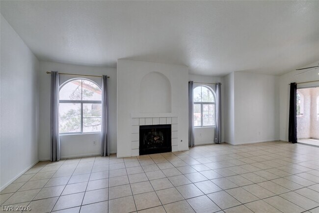 Building Photo - 7570 W Flamingo Rd