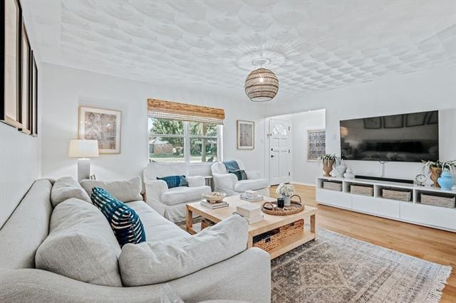 Building Photo - 10642 Mapleridge Dr