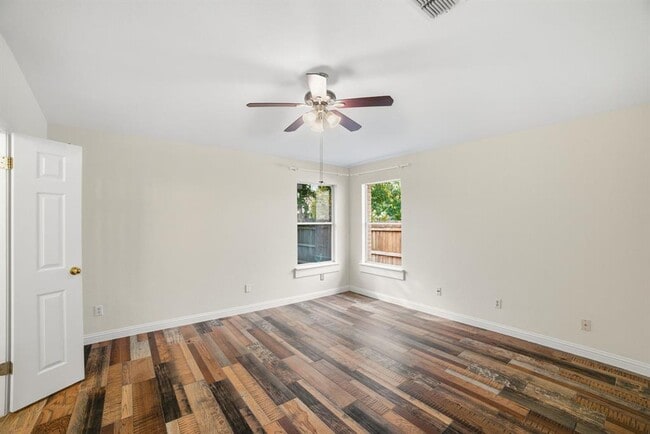 Building Photo - 700 Horizon Trail