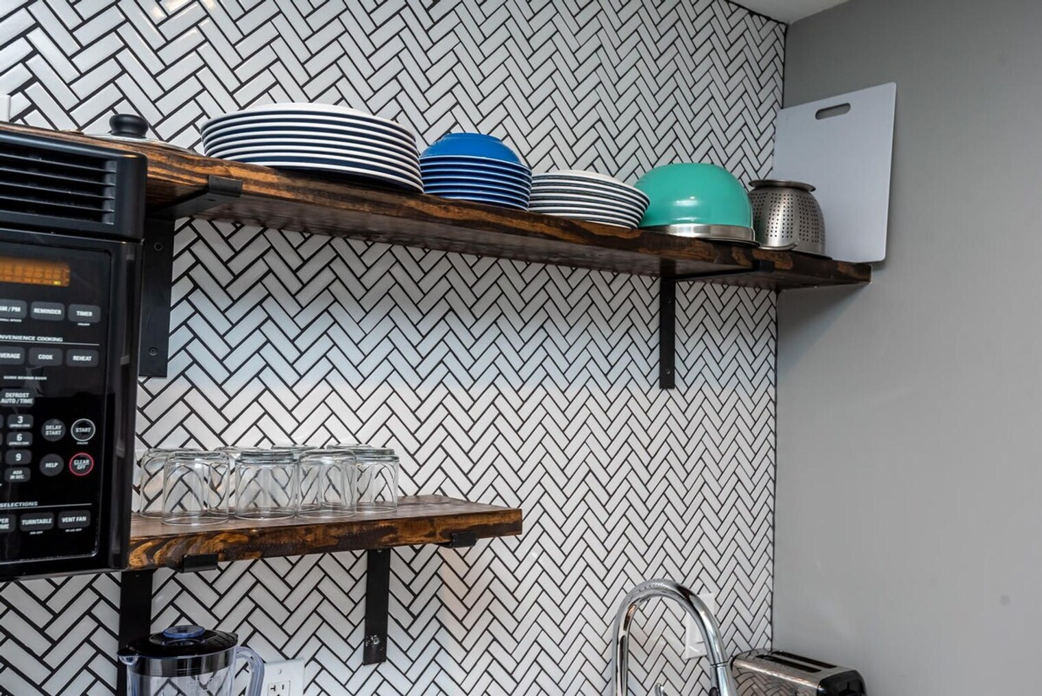 Building Photo - 215 Piedmont Ave NE