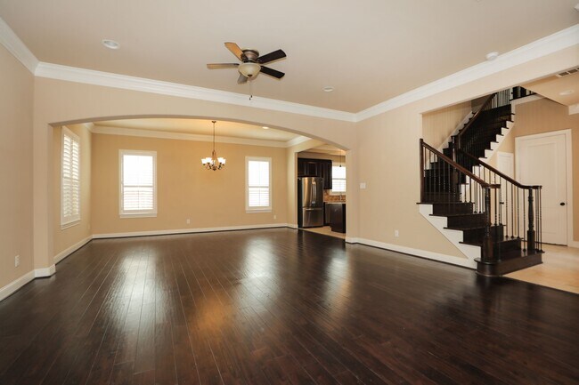 Building Photo - 11002 Upland Forest Dr