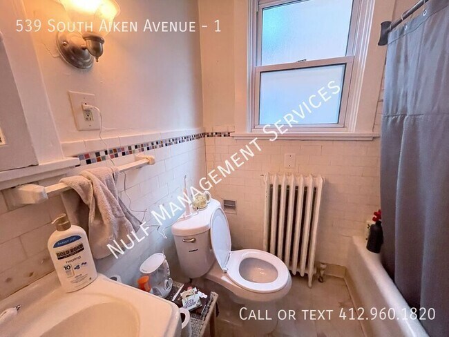 Building Photo - 539 S Aiken Ave