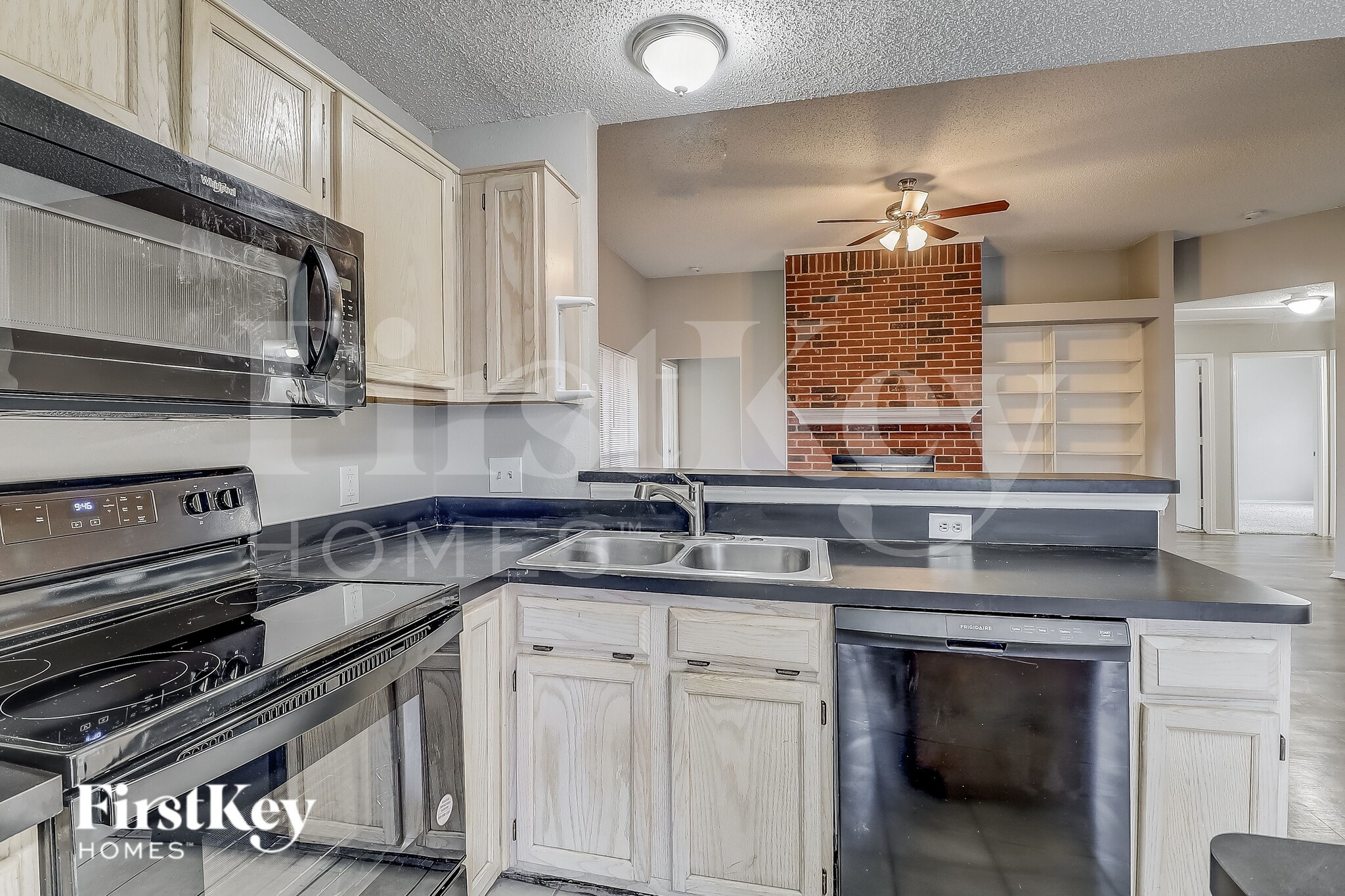 Building Photo - 912 Winterbury Ct