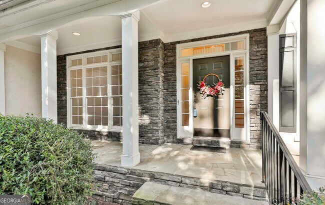 Building Photo - 1202 Loxley Cir