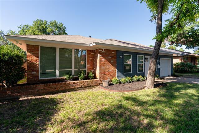 Building Photo - 713 Nottingham Dr
