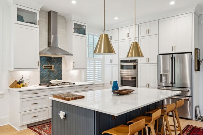 Building Photo - 9013 Stern Aly