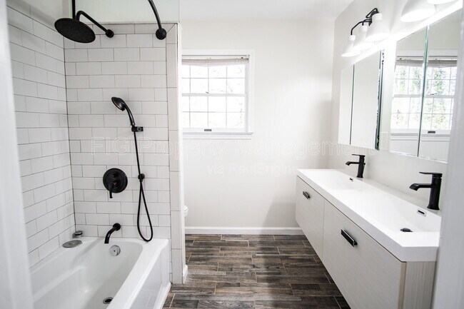 Building Photo - 7205 Canmore Ln NW