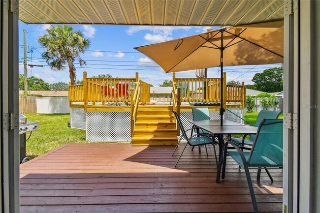 Building Photo - 2221 Calexico Way S