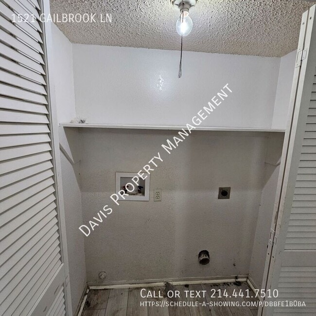 Building Photo - 1521 Gailbrook Ln