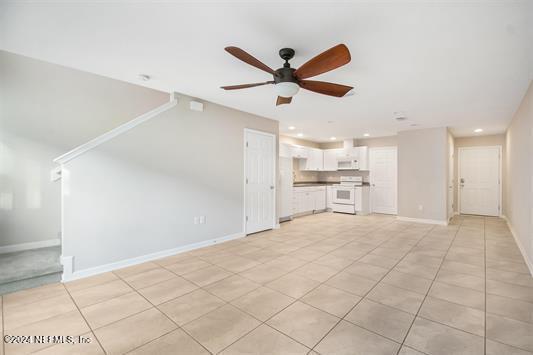 Building Photo - 16 Islander Ct