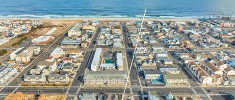 Building Photo - 208 Carteret Ave